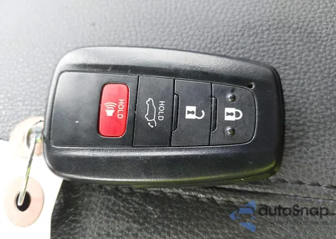 2024 Toyota Rav4 Hybrid Xse z USA, uszkodzony, nr VIN 4T3E6RFV2RU165410